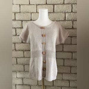 Beige knit top with wood button decal size medium